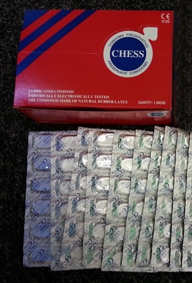 chess condooms 144 stuks